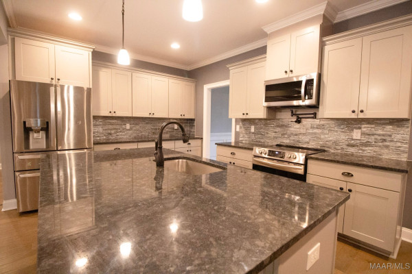 321 County RD 82 Road