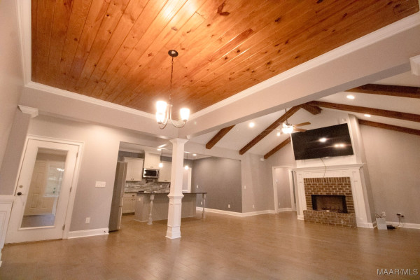 321 County RD 82 Road