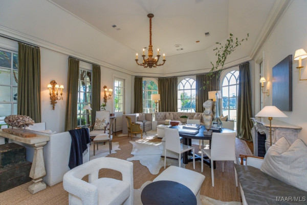 2436 Rosemont Place