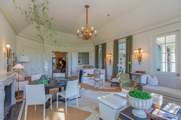 2436 Rosemont Place