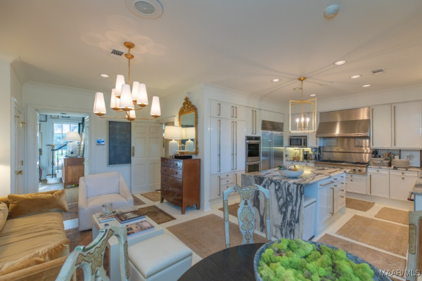 2436 Rosemont Place