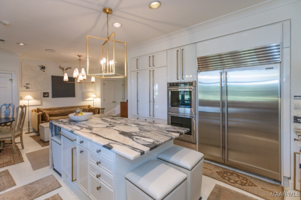 2436 Rosemont Place
