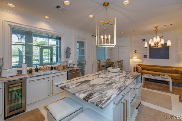 2436 Rosemont Place