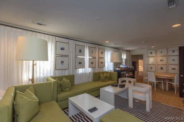 2436 Rosemont Place