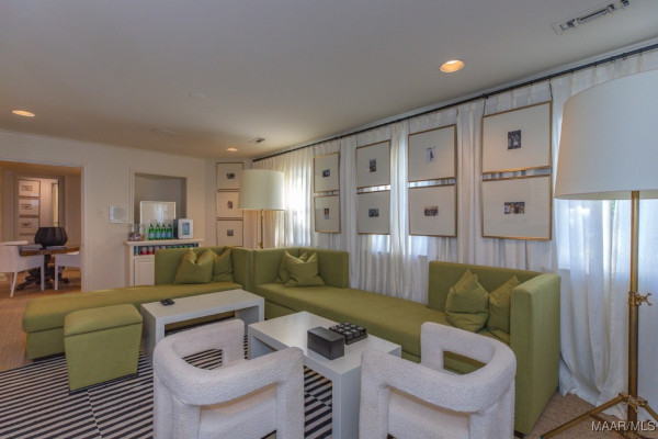 2436 Rosemont Place