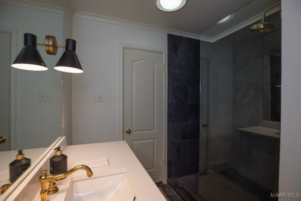 2436 Rosemont Place