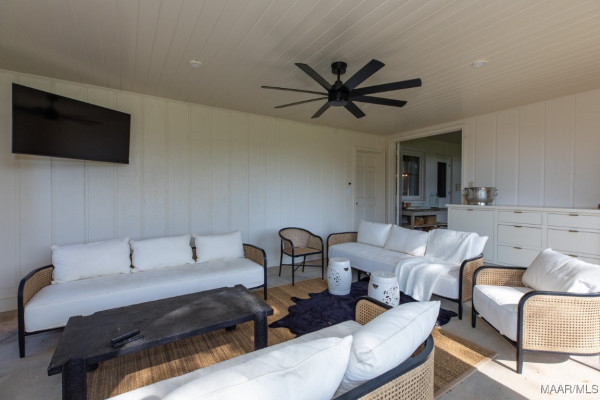 2436 Rosemont Place