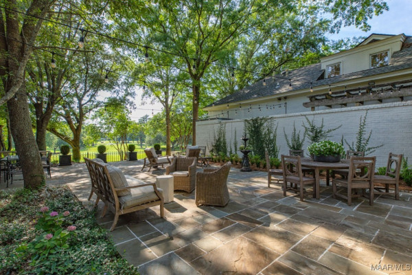 2436 Rosemont Place
