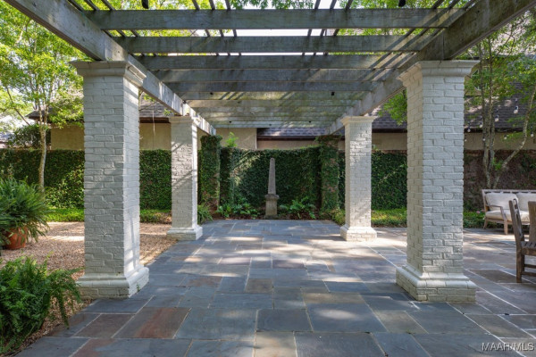 2436 Rosemont Place