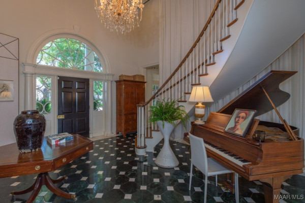 2436 Rosemont Place