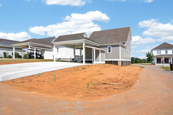 263 Crosslake Way