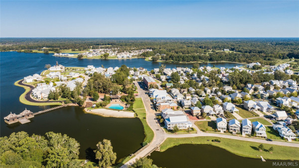 263 Crosslake Way