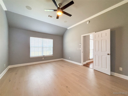 206 Stoneybrooke Way