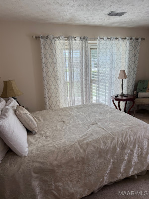 6529 MONMOUTH Mews