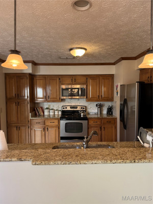 6529 MONMOUTH Mews
