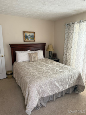 6529 MONMOUTH Mews
