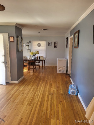 863 PORTLAND Avenue