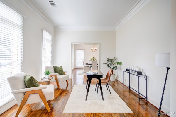 2811 Lansdowne Drive