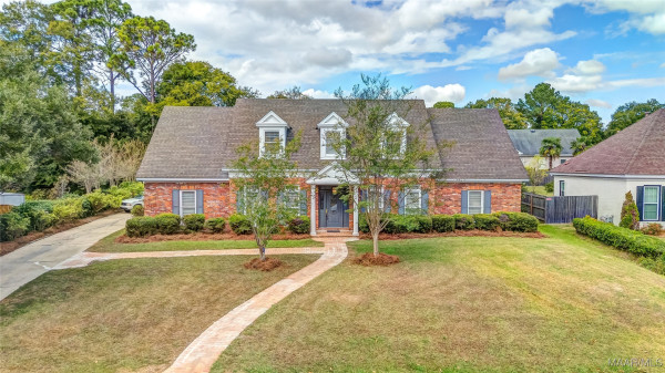 2811 Lansdowne Drive