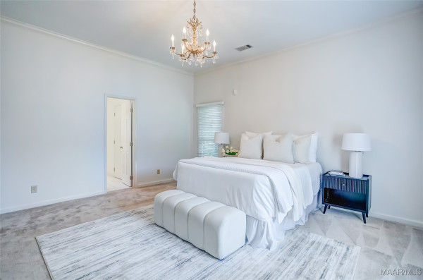 2811 Lansdowne Drive