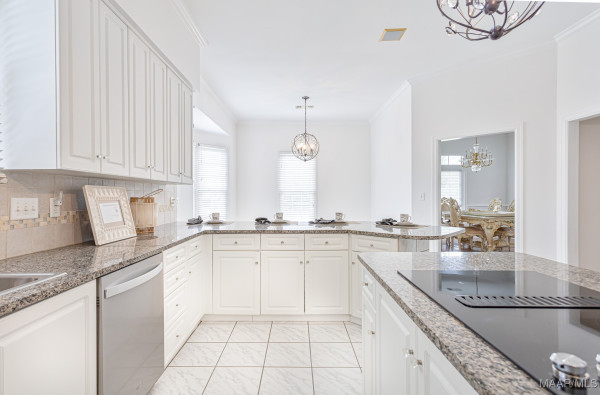 1421 Meriwether Road