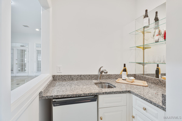 1421 Meriwether Road