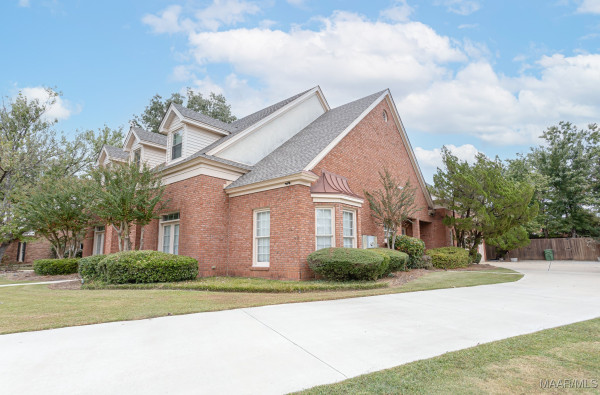 1421 Meriwether Road