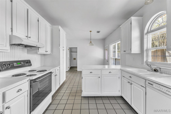 448 Duckworth Drive