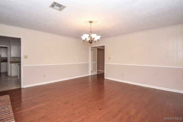 1237 Edgeworth Drive