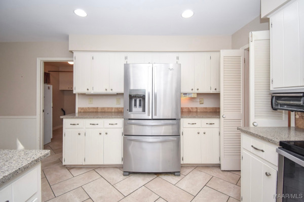 1237 Edgeworth Drive