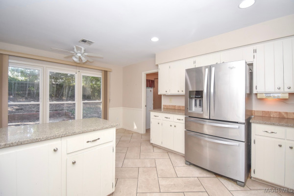 1237 Edgeworth Drive