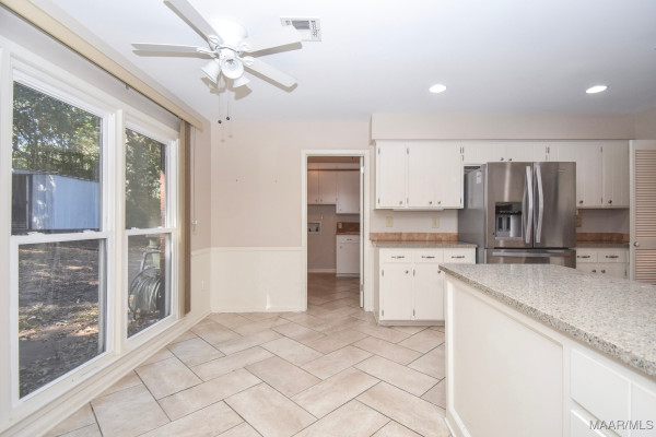 1237 Edgeworth Drive