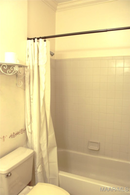 8830 Old Magnolia Way