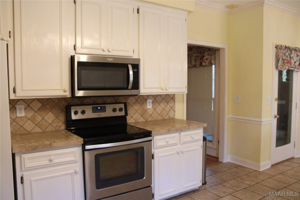 8830 Old Magnolia Way