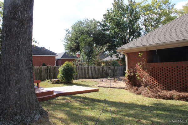 8830 Old Magnolia Way