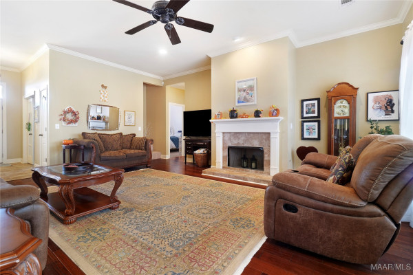 8948 Pennington Place