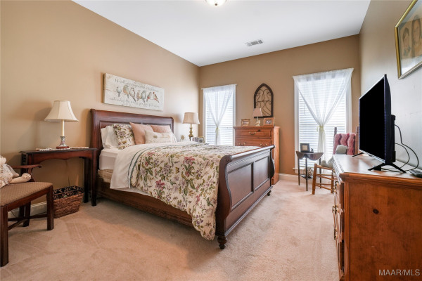 8948 Pennington Place