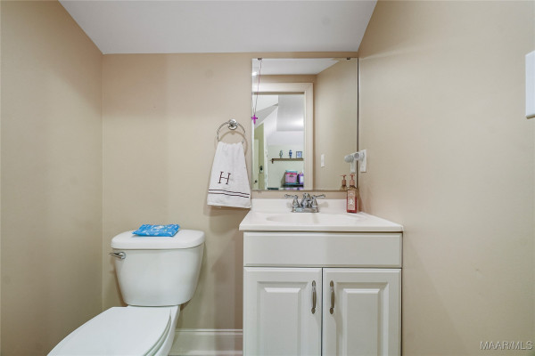 8948 Pennington Place