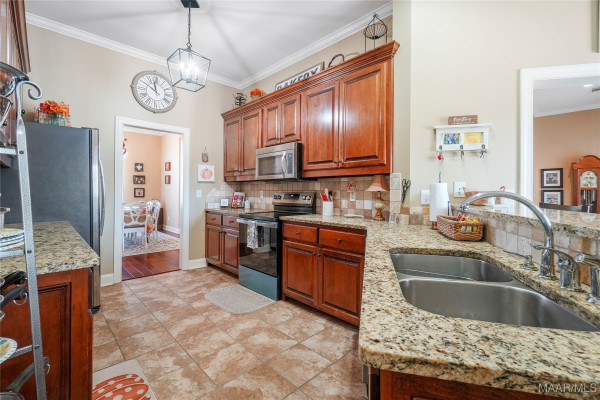 8948 Pennington Place