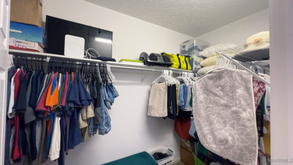 5922 HAVENWOOD Drive