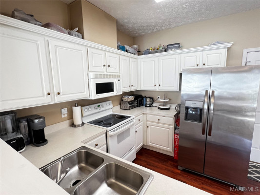 5922 HAVENWOOD Drive