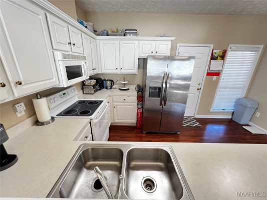 5922 HAVENWOOD Drive