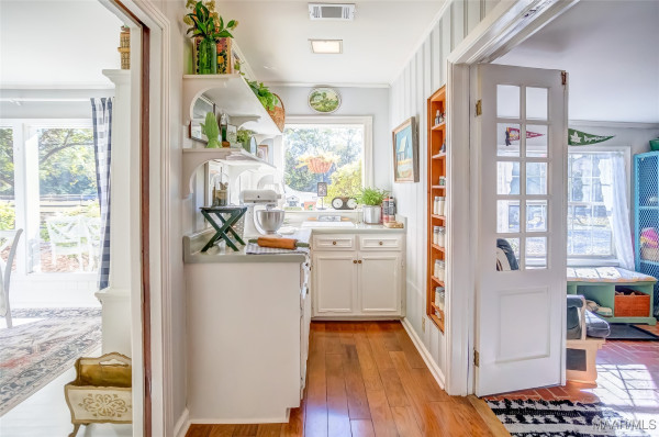 3325 Richardson Road S