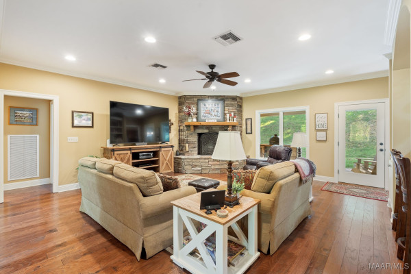 466 Jasmine Ridge Road