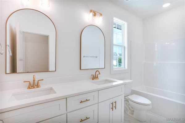 72 Blackberry Boulevard