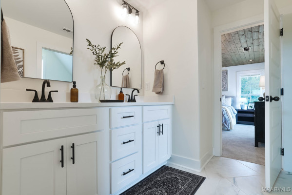 72 Blackberry Boulevard