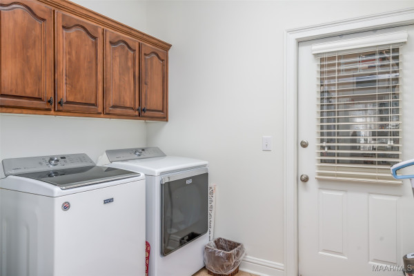 8497 Rockbridge Circle