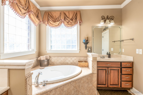 8497 Rockbridge Circle