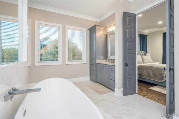 112 Chimney Ridge