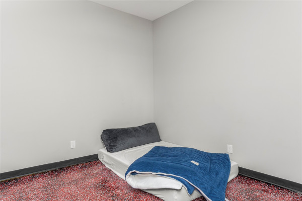 112 Chimney Ridge